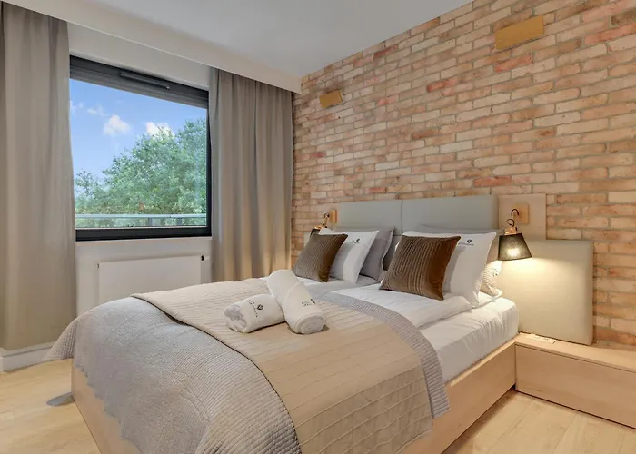 Forest Rivus With Parking By Lion グディニャ